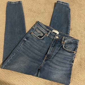 Zara Jeans